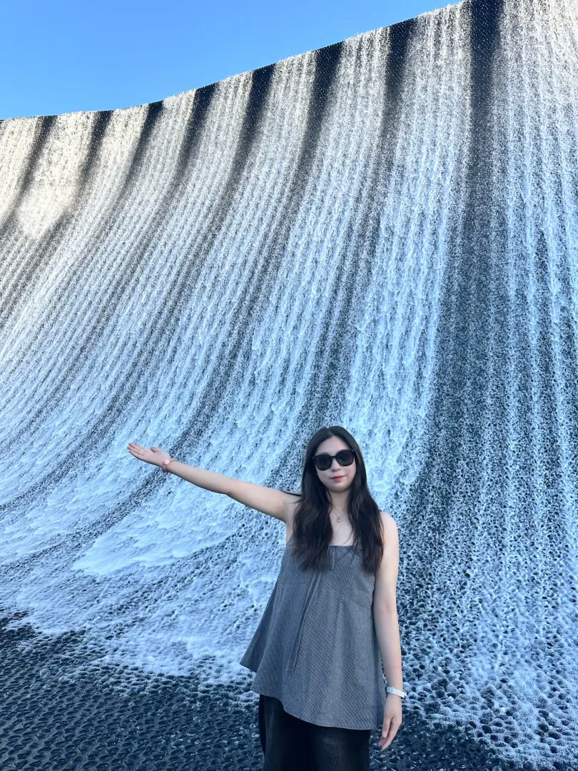 水幕前